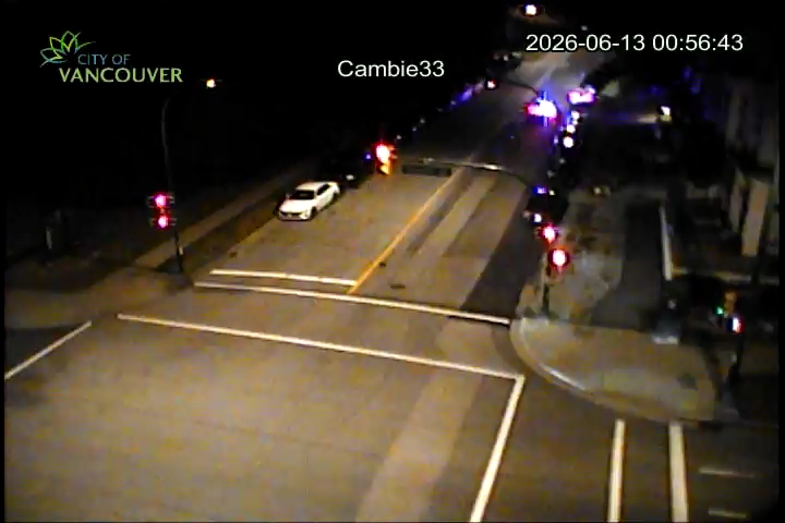 Cambie St & W 33rd Ave - E