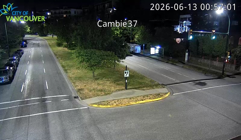 Cambie St & W 37th Ave - N
