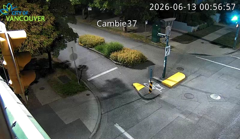 Cambie St & W 37th Ave - W