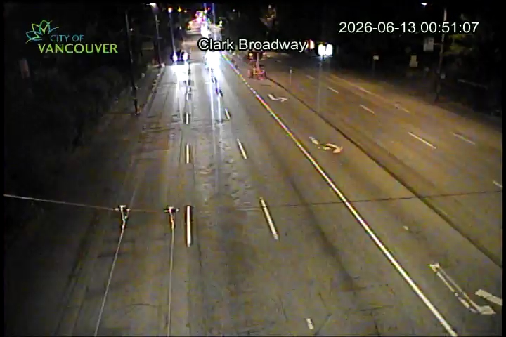 Clark Dr & E Broadway - E