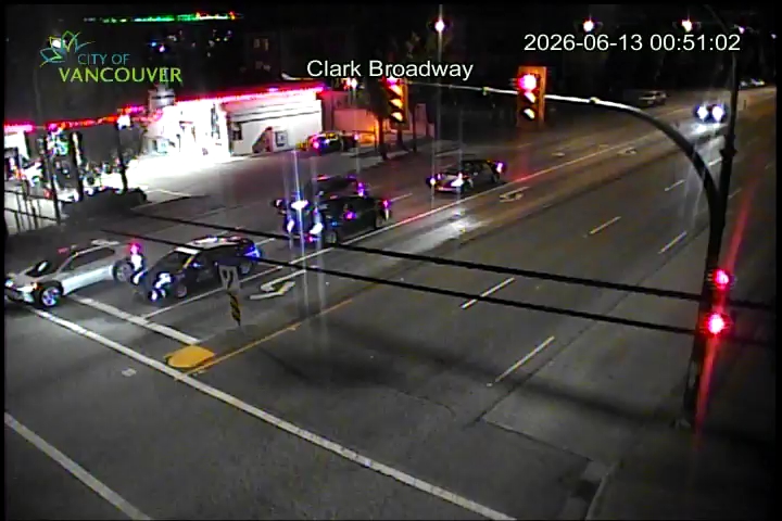Clark Dr & E Broadway - N