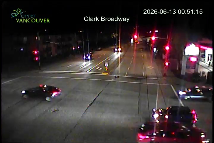 Clark Dr & E Broadway - W