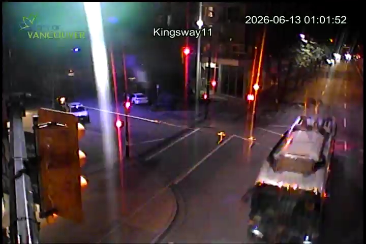 Kingsway & E 11th Ave - E