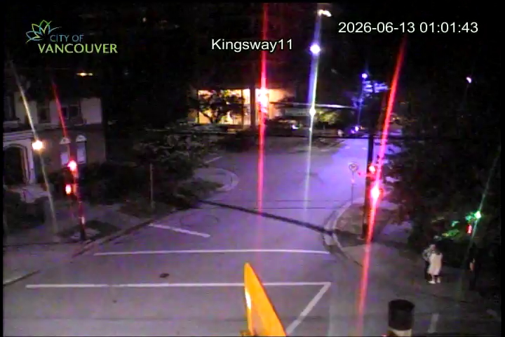 Kingsway & E 11th Ave - W