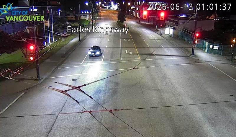 Earles St & Kingsway - E