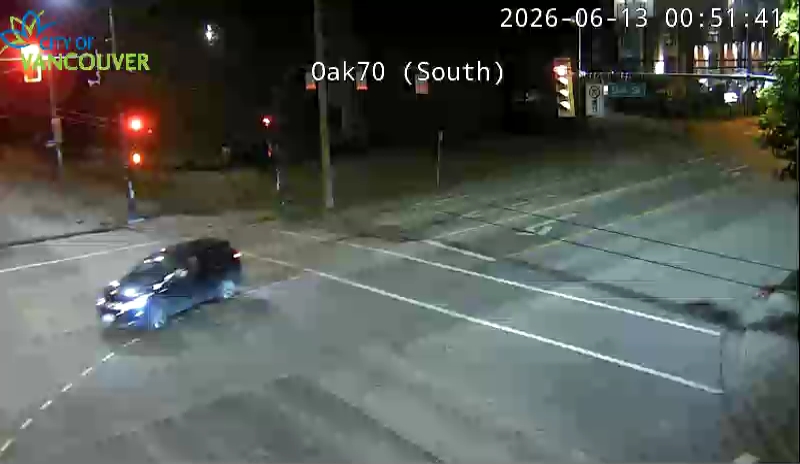 Oak St & W 70th Ave - E